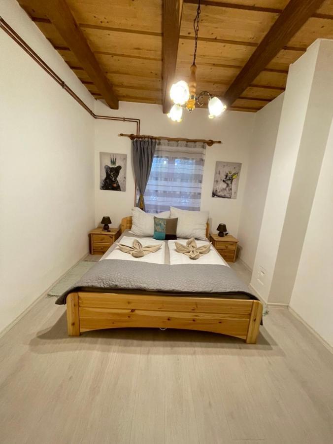 Fuegefa Apartman Balatonmariafurdo Exterior photo